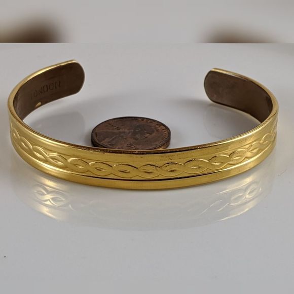 Sabona Copper 24kt Gold Plated Tudor Cuff Bracelet - Picture 1 of 11